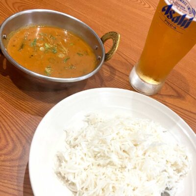 まかないカレーとビール